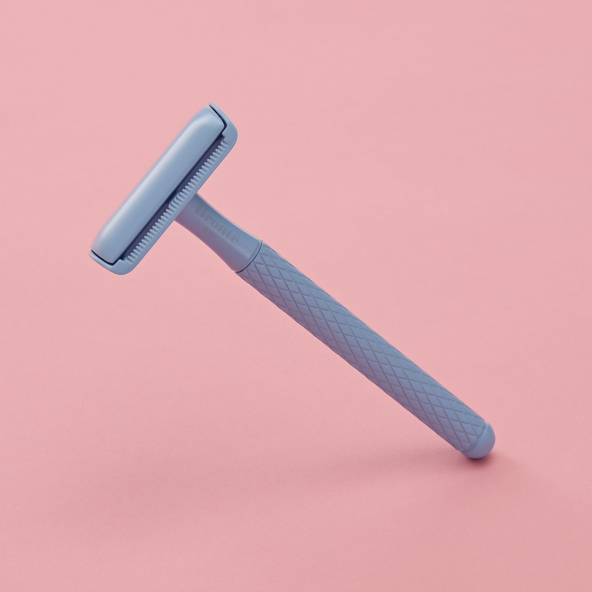 How to Use a Safety Razor for the Perfect Shave Brontë Body